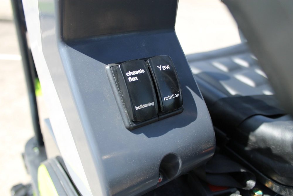 A14SE Mini Excavator image 10